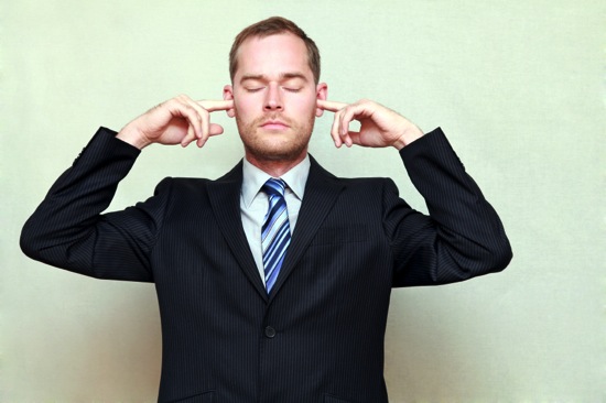 ignoring-customers-feedback-social-media.jpg Ignoring customers feedback social media