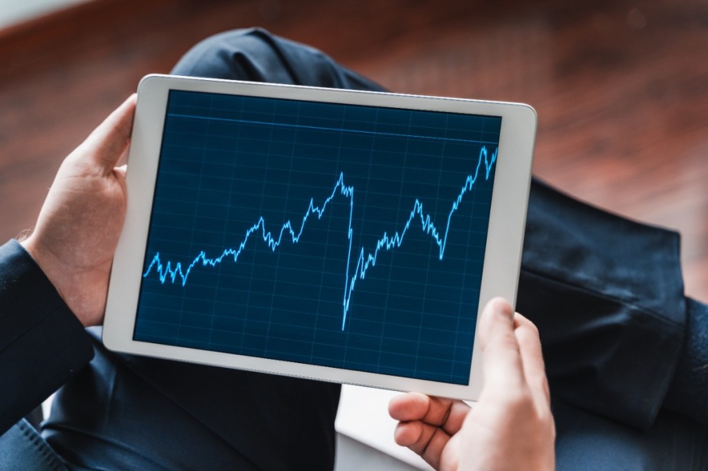 Business many checking financials